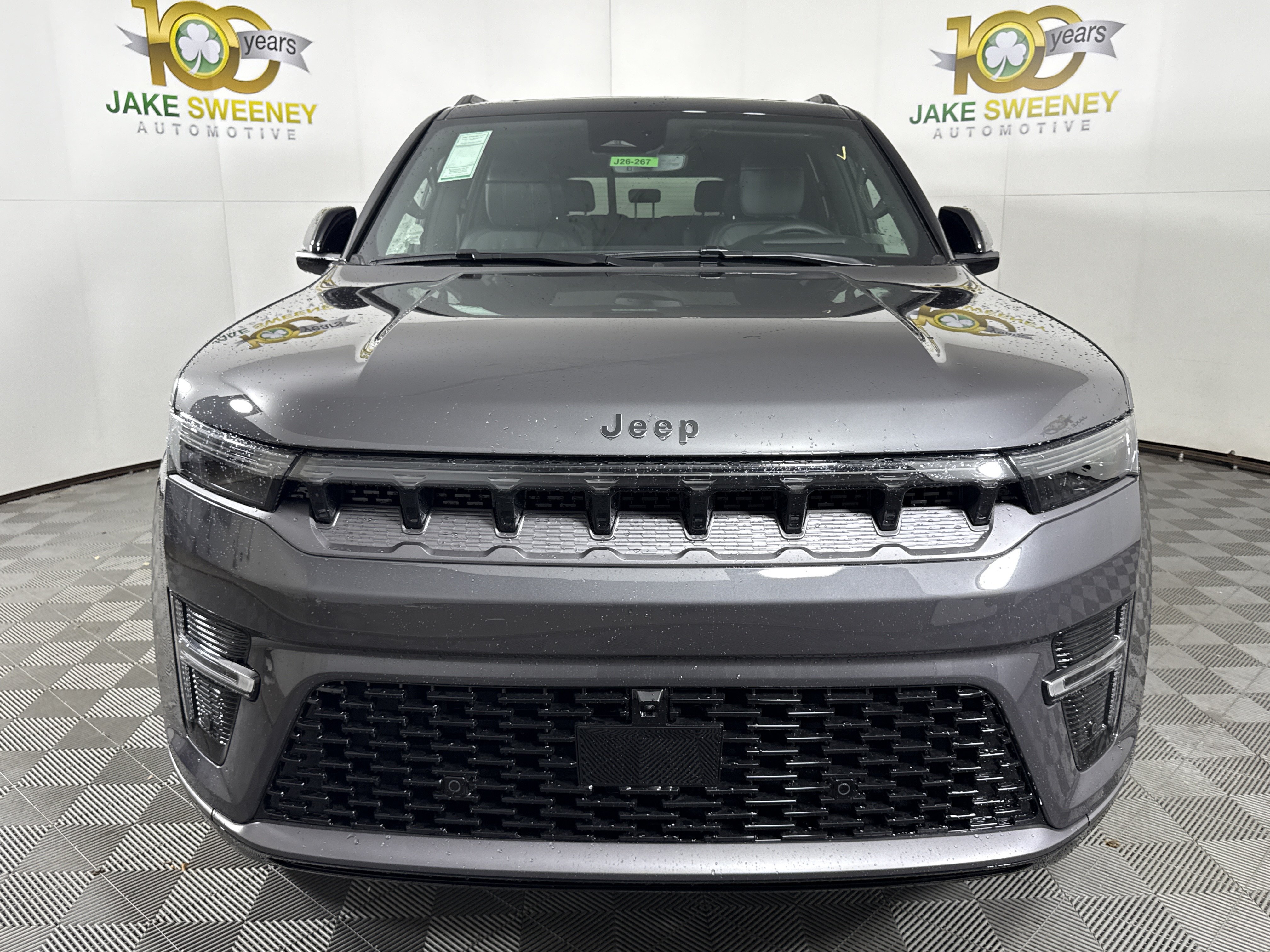 New 2026 Jeep Grand Wagoneer L Summit AWD/4WD image 3