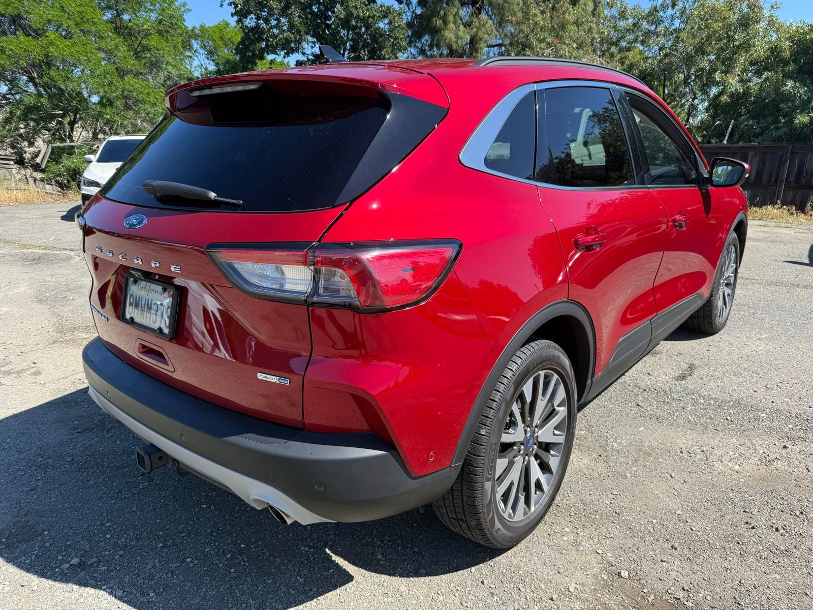 Certified 2020 Ford Escape Titanium image 6