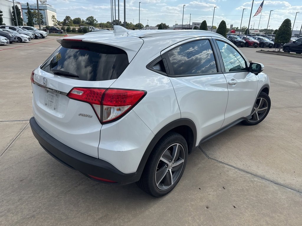 Used 2021 Honda HR-V EX image 3
