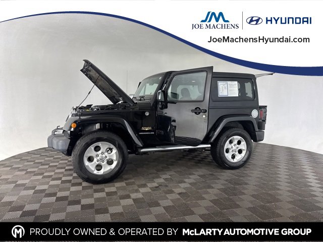 Used 2014 Jeep Wrangler Sahara w/ Mopar Chrome Edition Group image 11
