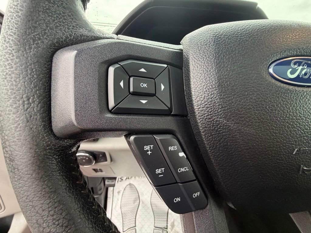 Used 2015 Ford F150 XLT w/ Equipment Group 302A Luxury AWD/4WD image 22