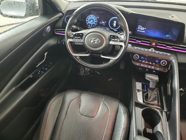 Used 2023 Hyundai Elantra Limited FWD image 14