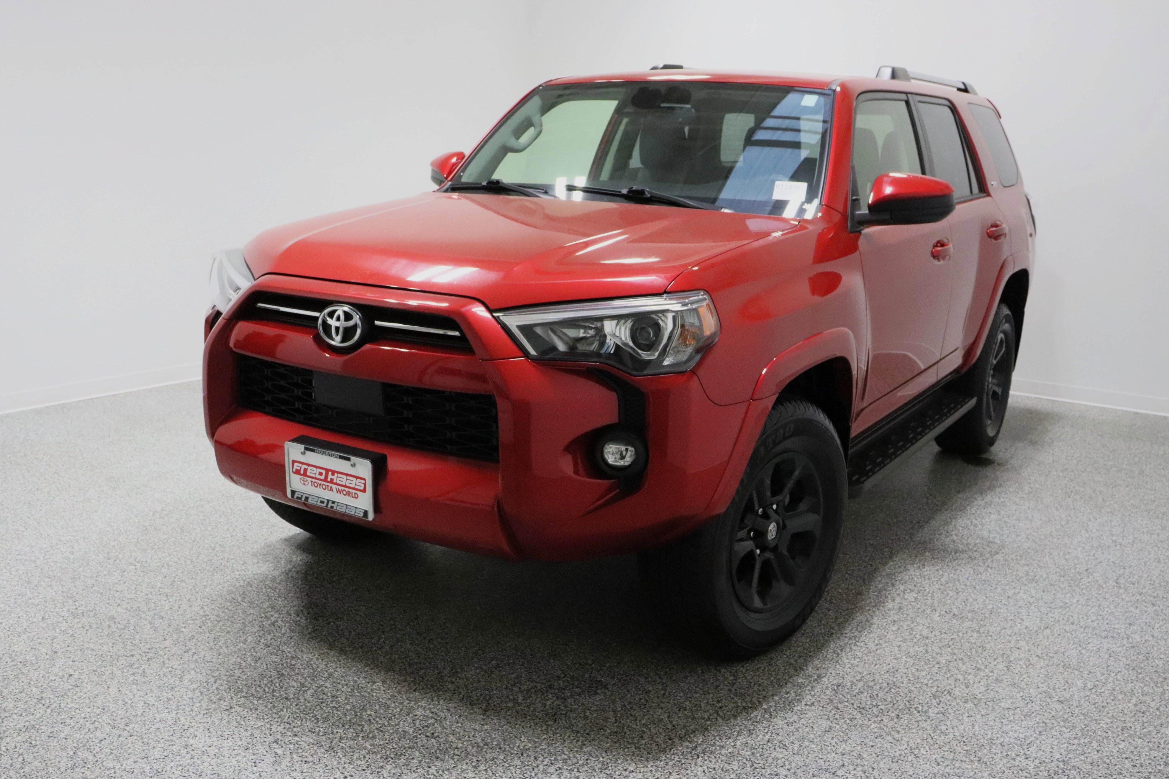 Used 2024 Toyota 4Runner SR5 image 43