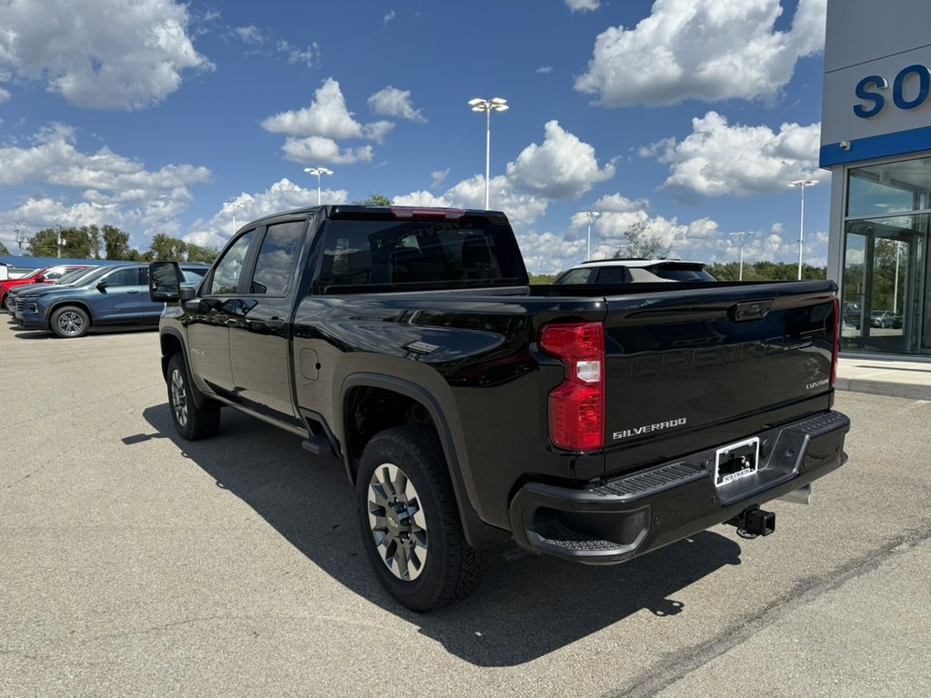New 2025 Chevrolet Silverado 2500 Custom w/ Custom Value Package image 3