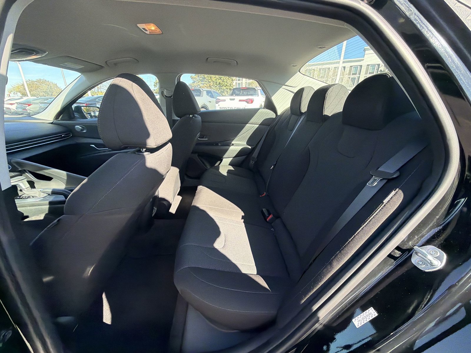 Certified 2024 Hyundai Elantra SE FWD image 23