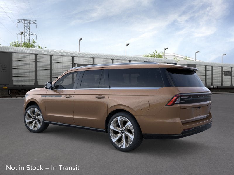 New 2026 Lincoln Navigator L Black Label AWD/4WD image 4