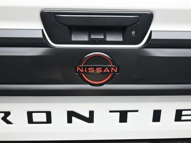 Used 2026 Nissan Frontier PRO-4X w/ Tow Package AWD/4WD image 15