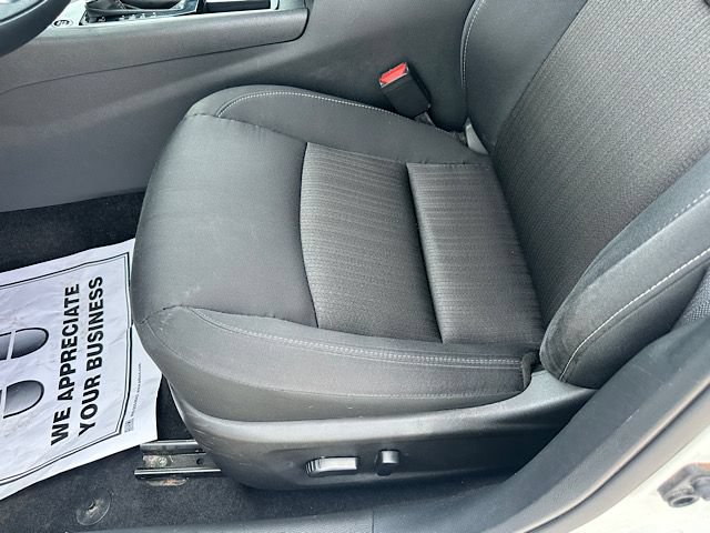 Used 2025 Nissan Altima 2.5 SV FWD image 15
