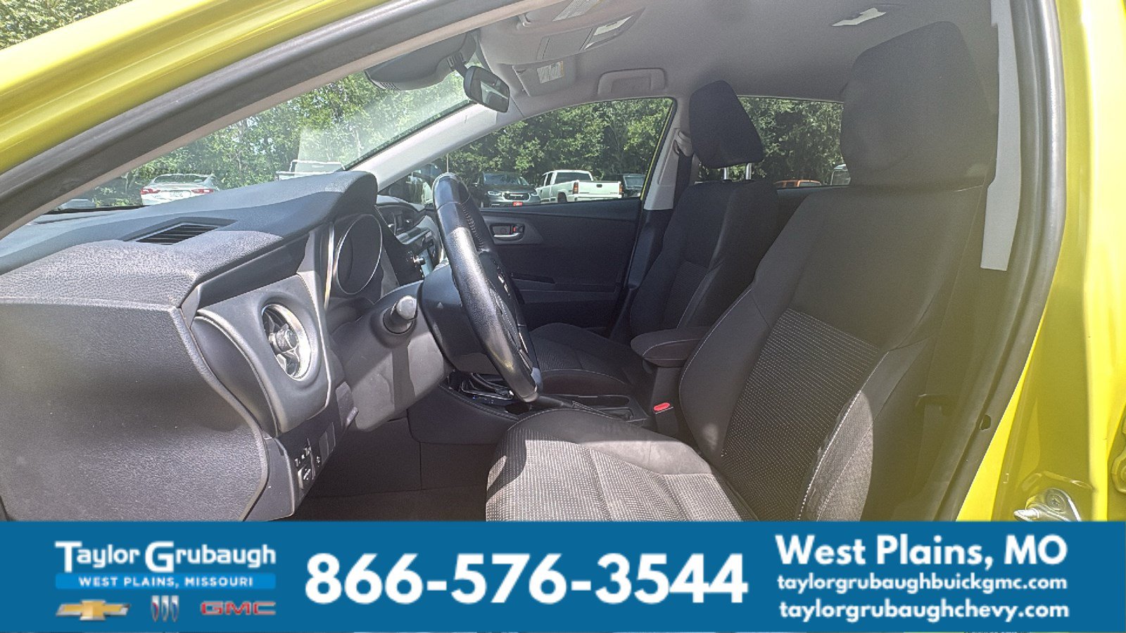 Used 2018 Toyota Corolla iM w/ All-Weather Mat Package FWD image 10