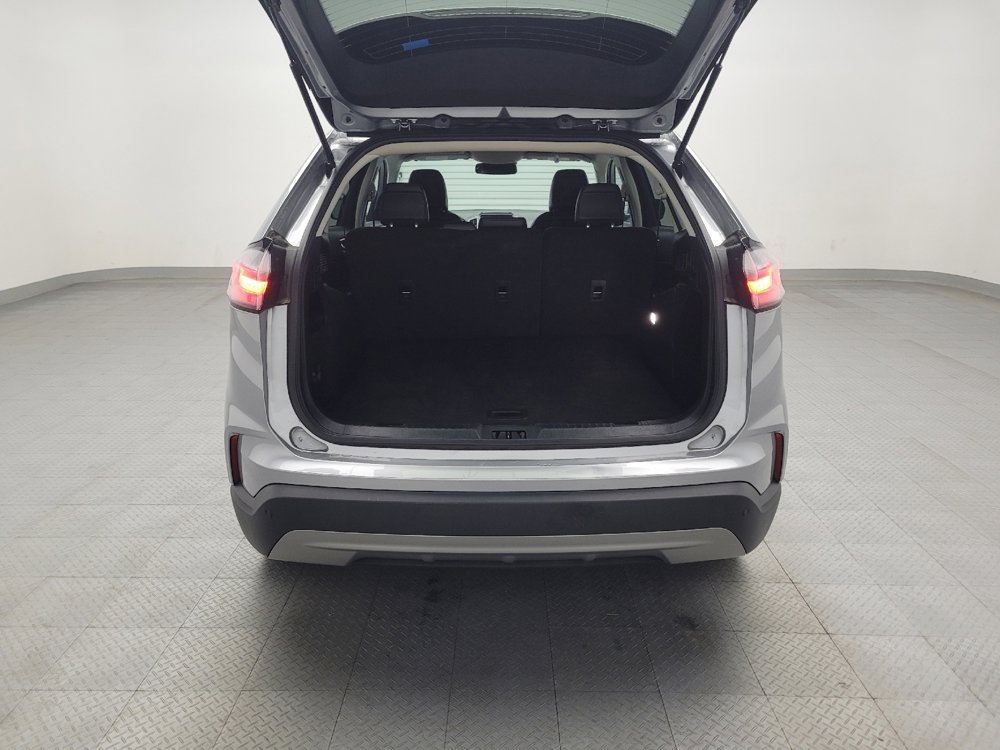 Used 2024 Ford Edge SEL image 29
