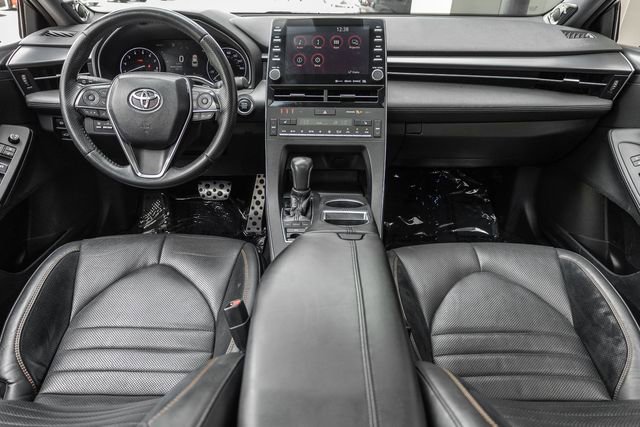 Used 2019 Toyota Avalon XSE FWD image 7