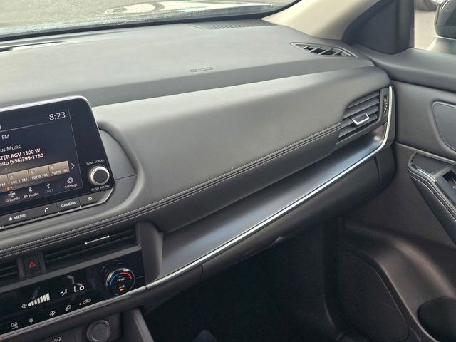 Used 2024 Nissan Rogue SV image 18