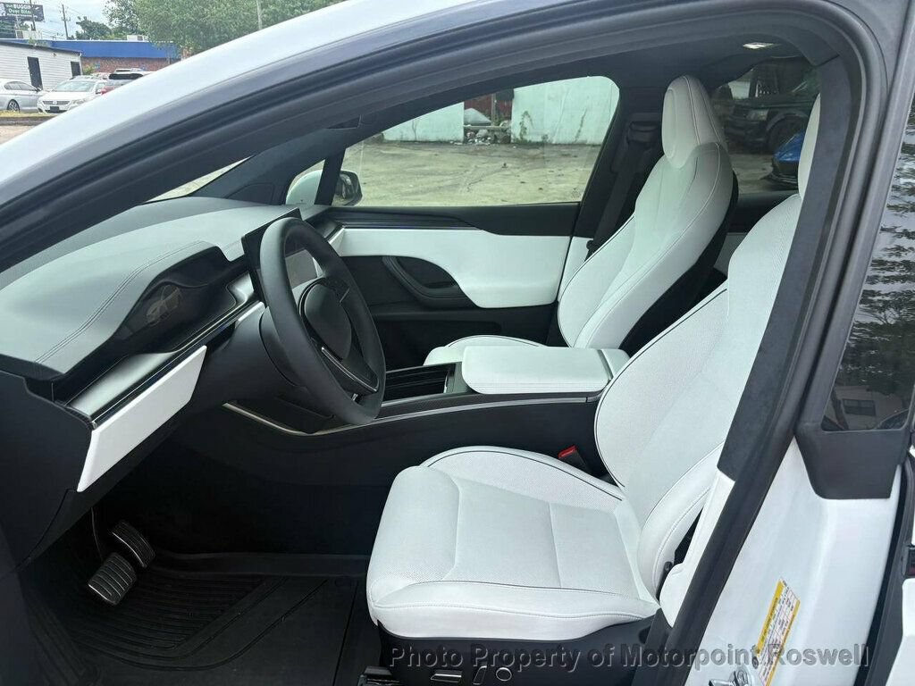 Used 2026 Tesla Model X Plaid AWD/4WD image 11