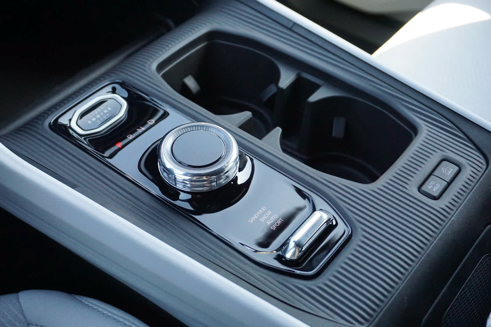 New 2026 Jeep Cherokee Laredo AWD/4WD image 14