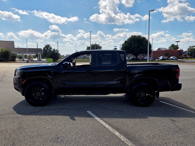 New 2027 Nissan Frontier SV w/ SV Convenience Package RWD image 4