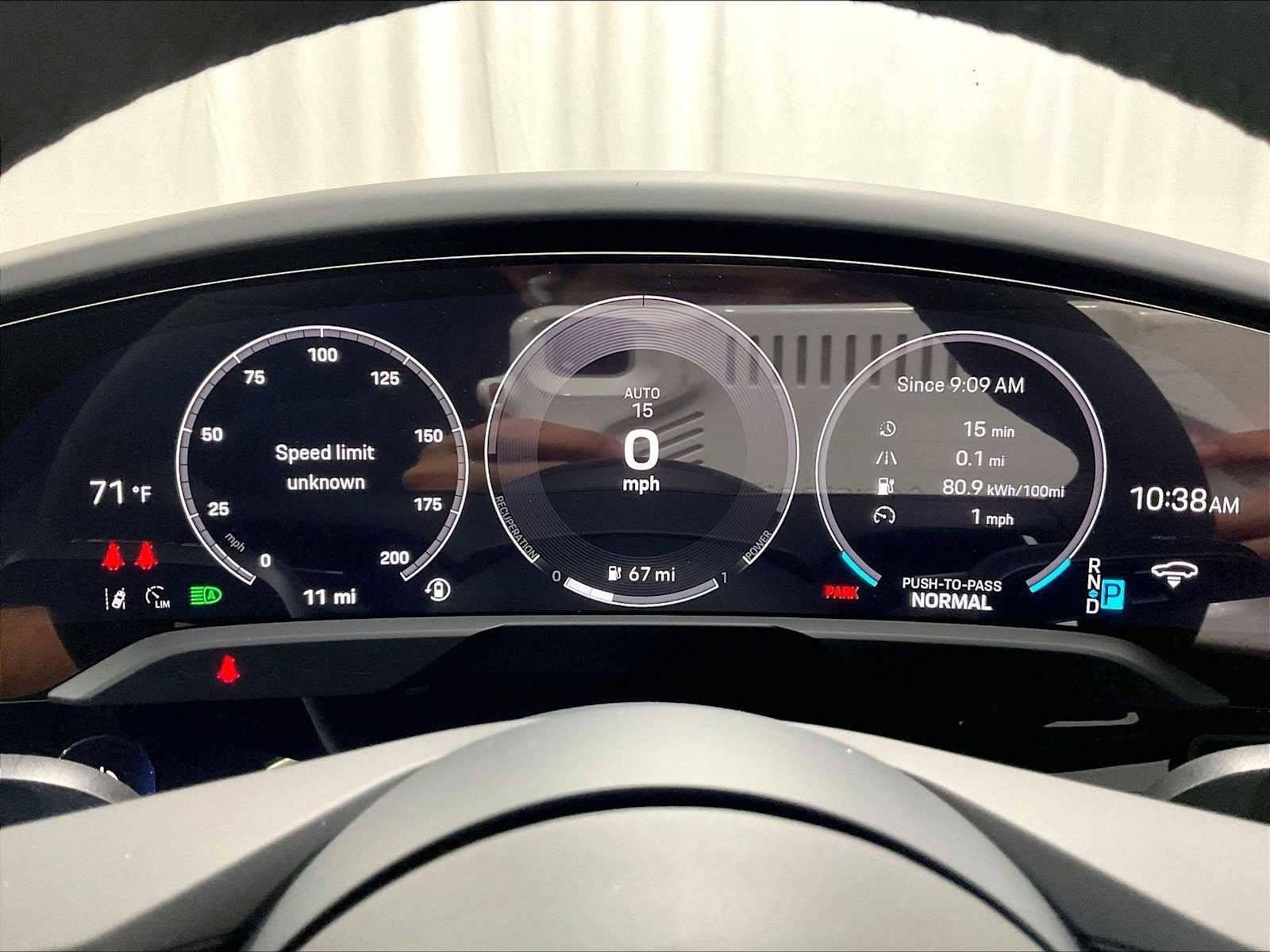 Used 2025 Porsche Taycan GTS image 24