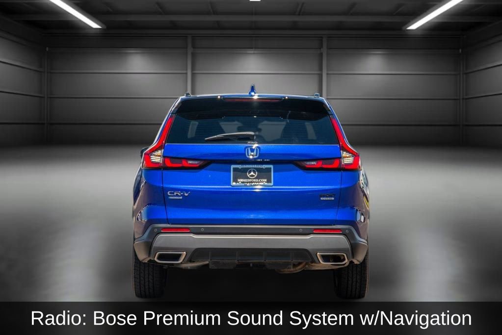 Used 2023 Honda CR-V Sport Touring image 4