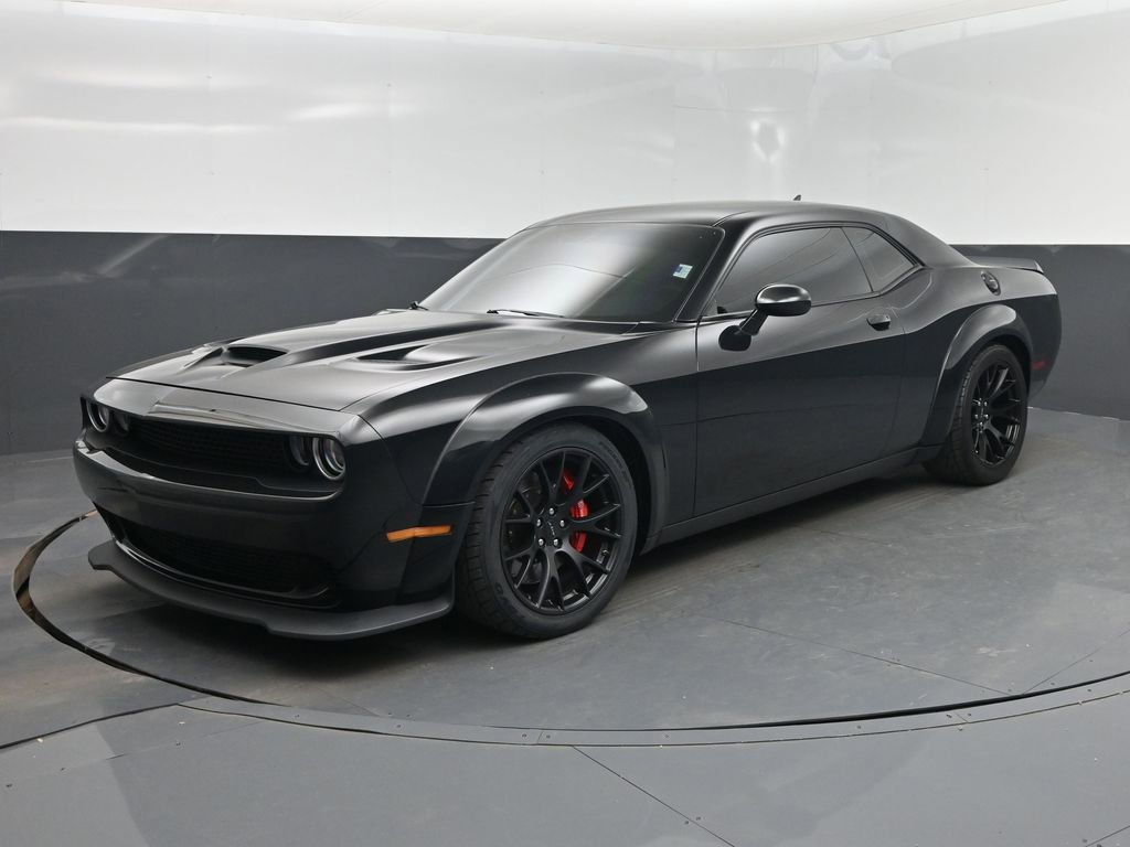 Used 2015 Dodge Challenger SRT Hellcat RWD image 9