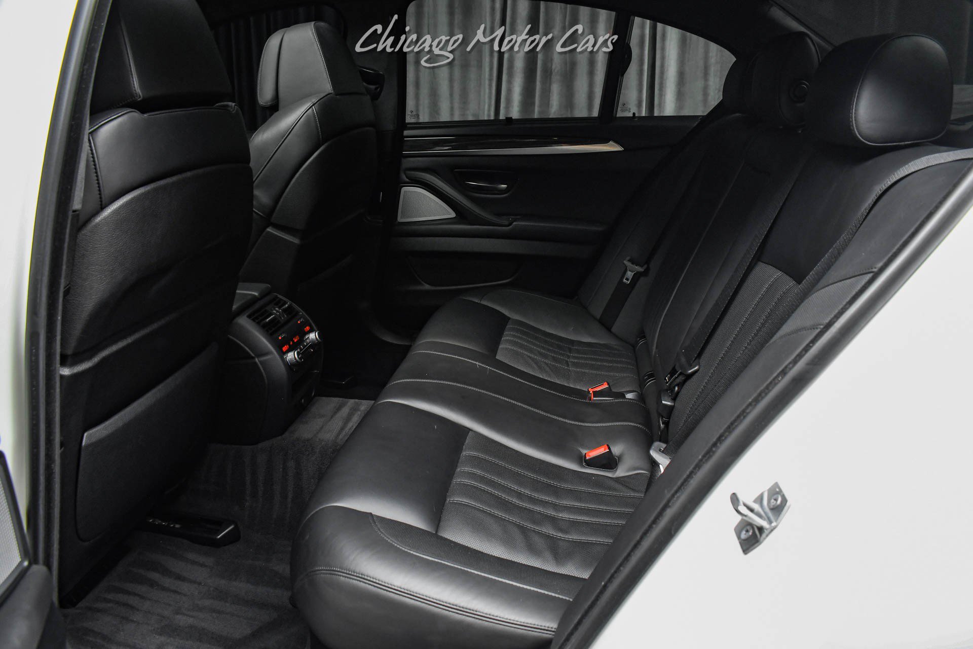 Used 2013 BMW M5 RWD image 29