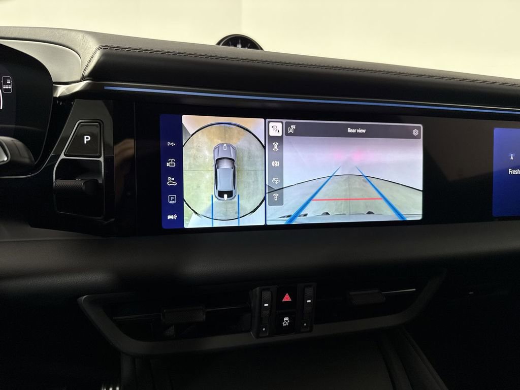 New 2026 Porsche Macan 4 Electric AWD/4WD image 31