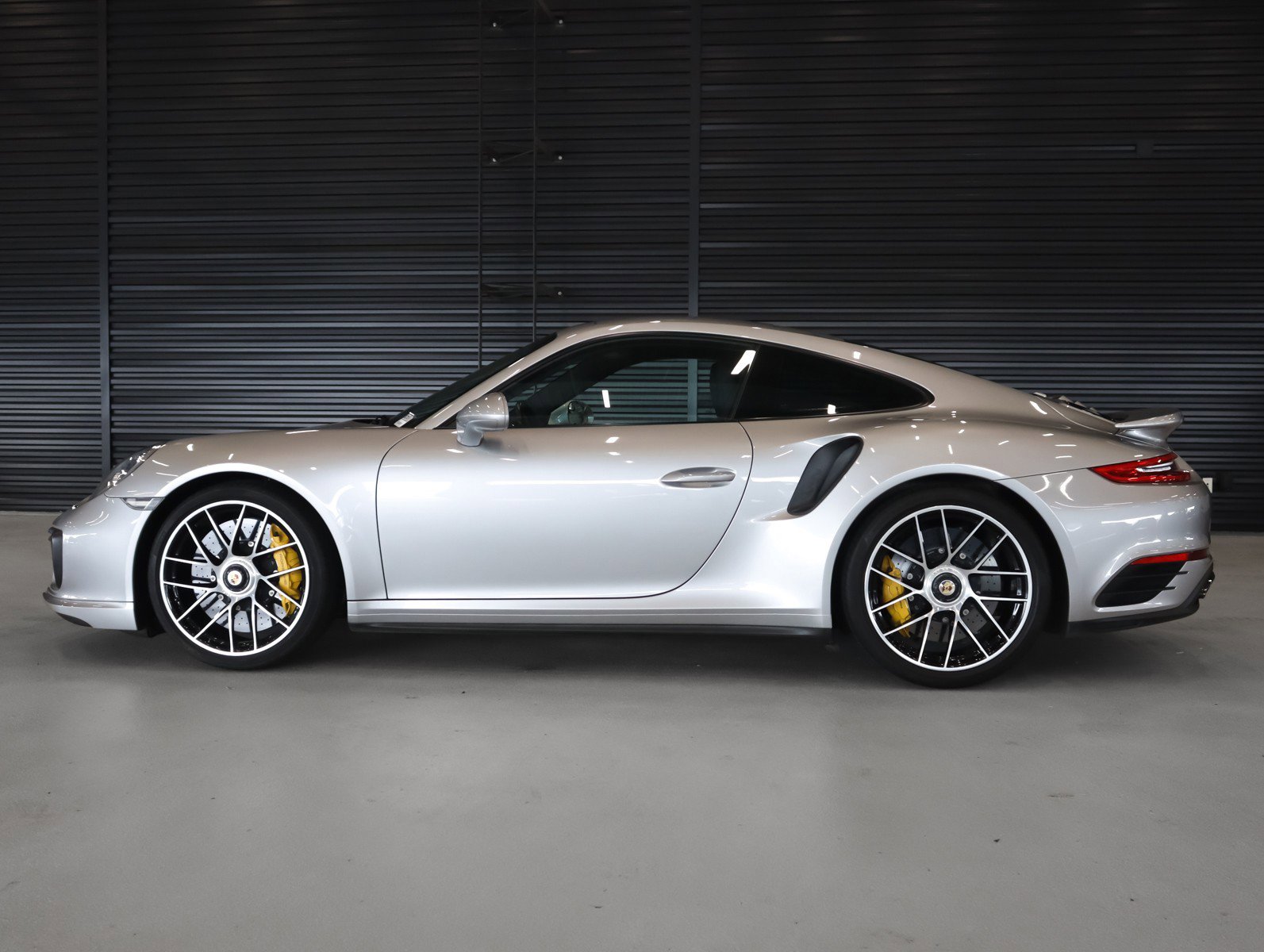 Certified 2018 Porsche 911 Turbo S AWD/4WD image 2