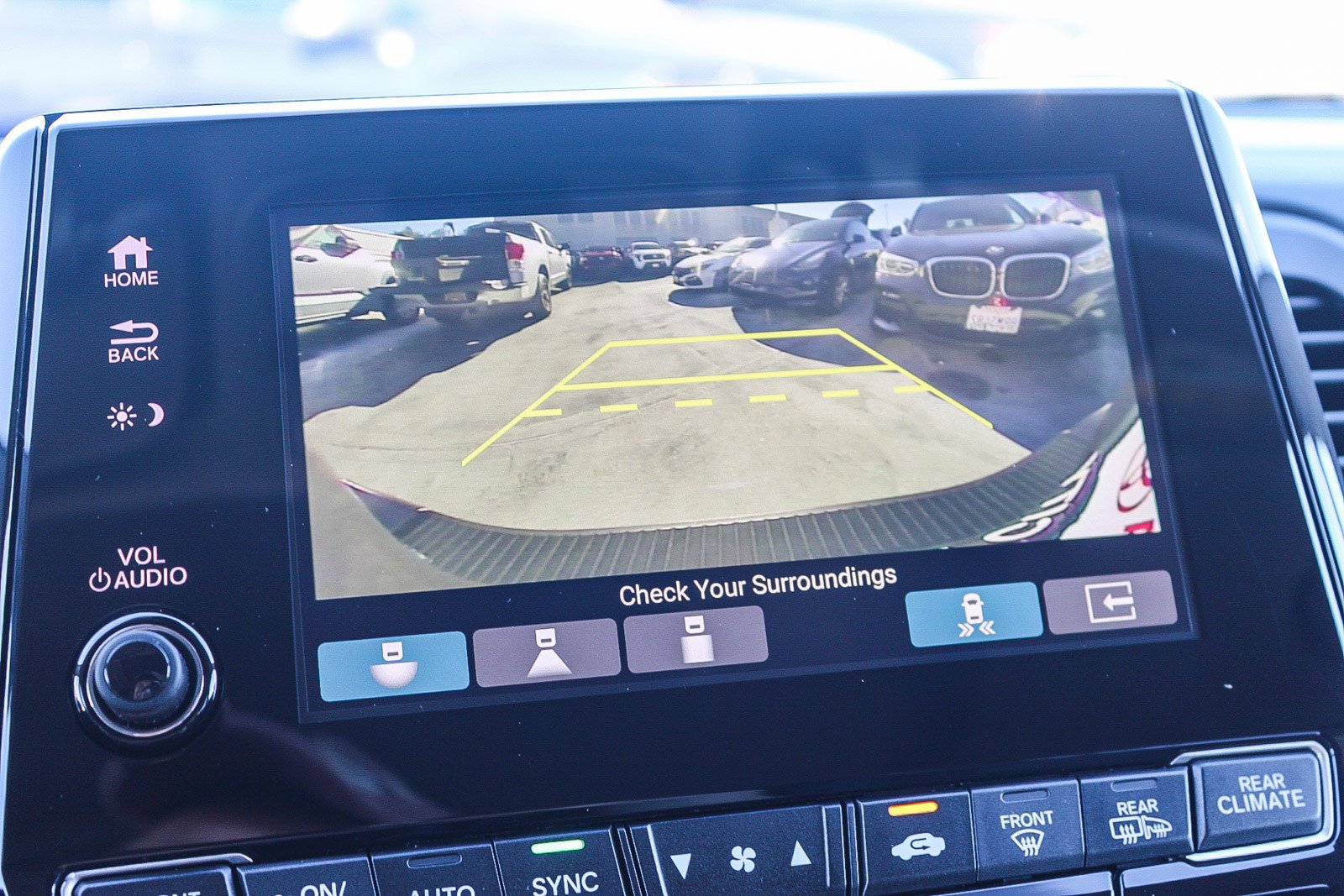 Used 2023 Honda Odyssey Touring image 25