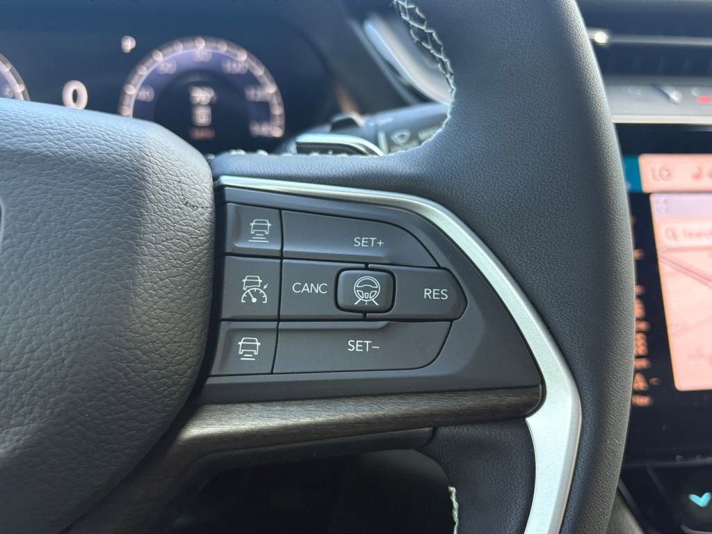 New 2026 Jeep Grand Cherokee Altitude image 16