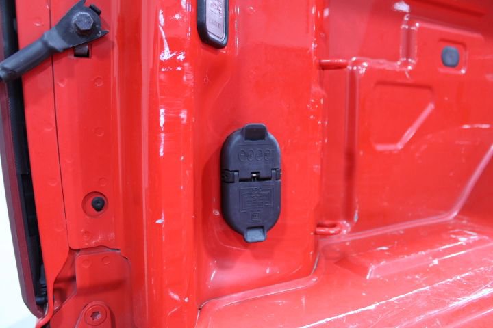 Used 2021 Chevrolet Silverado 2500 LT w/ Texas Edition image 14