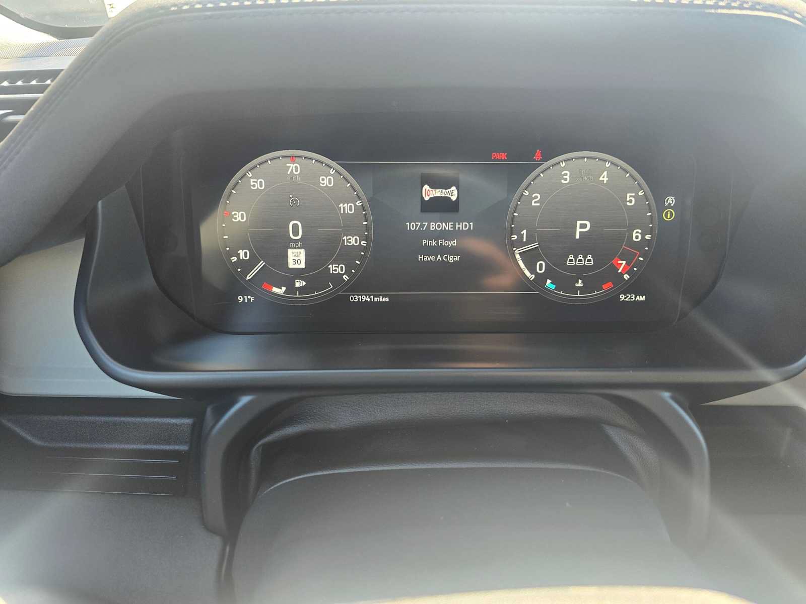 Used 2023 Land Rover Defender 110 S AWD/4WD image 24