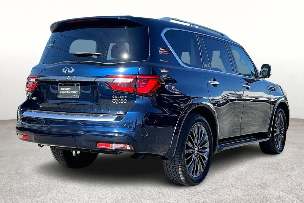 Certified 2024 INFINITI QX80 Premium Select w/ Cargo Package AWD/4WD image 2