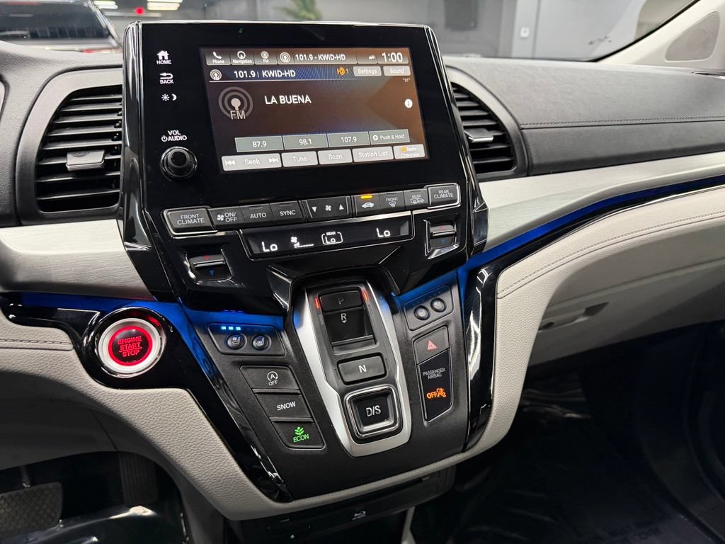 Used 2018 Honda Odyssey Elite image 25