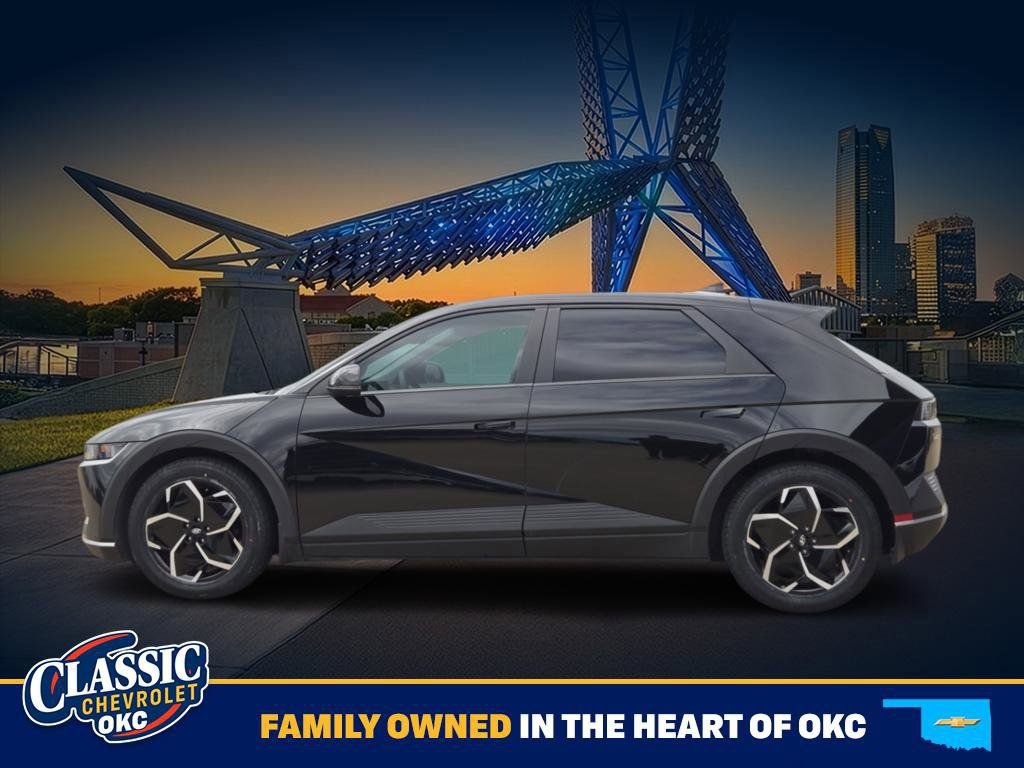 Used 2023 Hyundai Ioniq 5 SE image 4