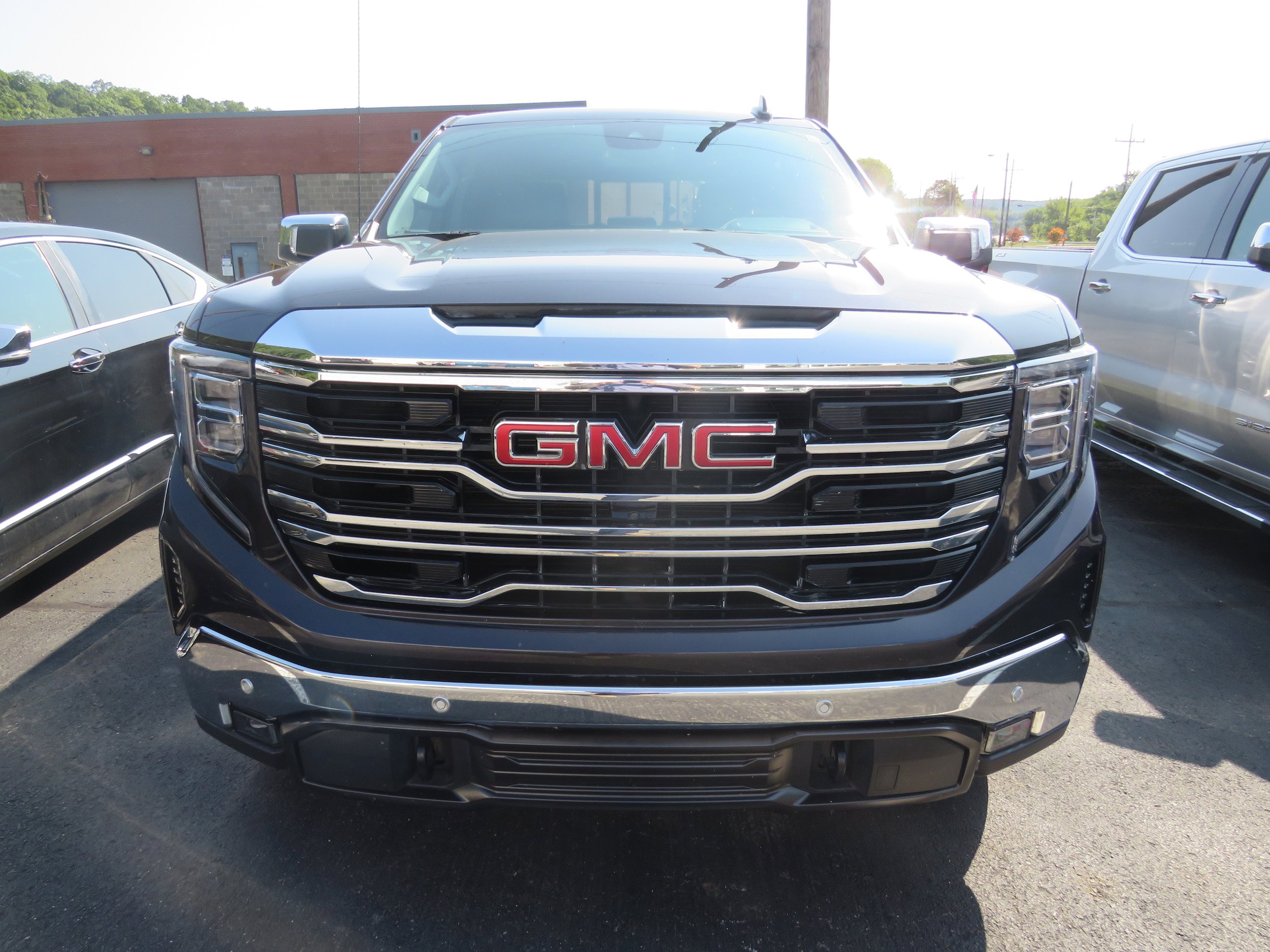 Used 2022 GMC Sierra 1500 SLT w/ SLT Premium Plus Package AWD/4WD video 2