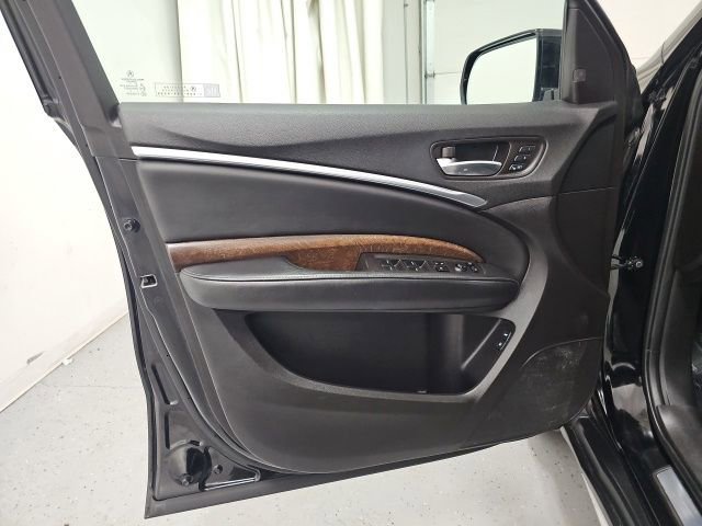 Used 2017 Acura MDX SH-AWD w/ Advance Package image 12