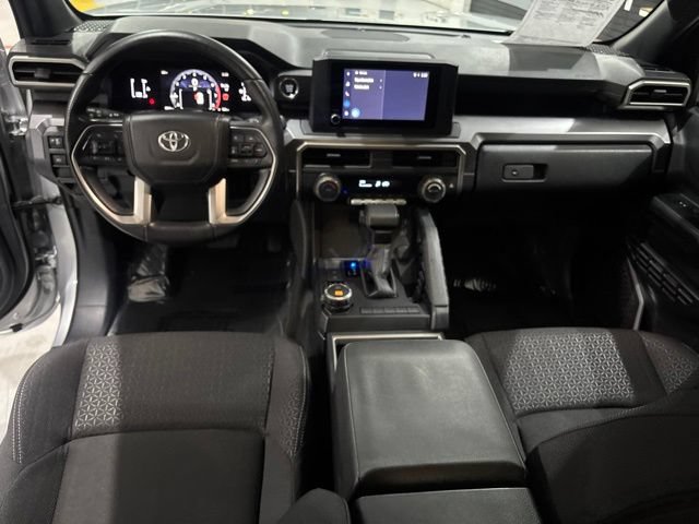 Used 2026 Toyota 4Runner SR5 AWD/4WD image 28