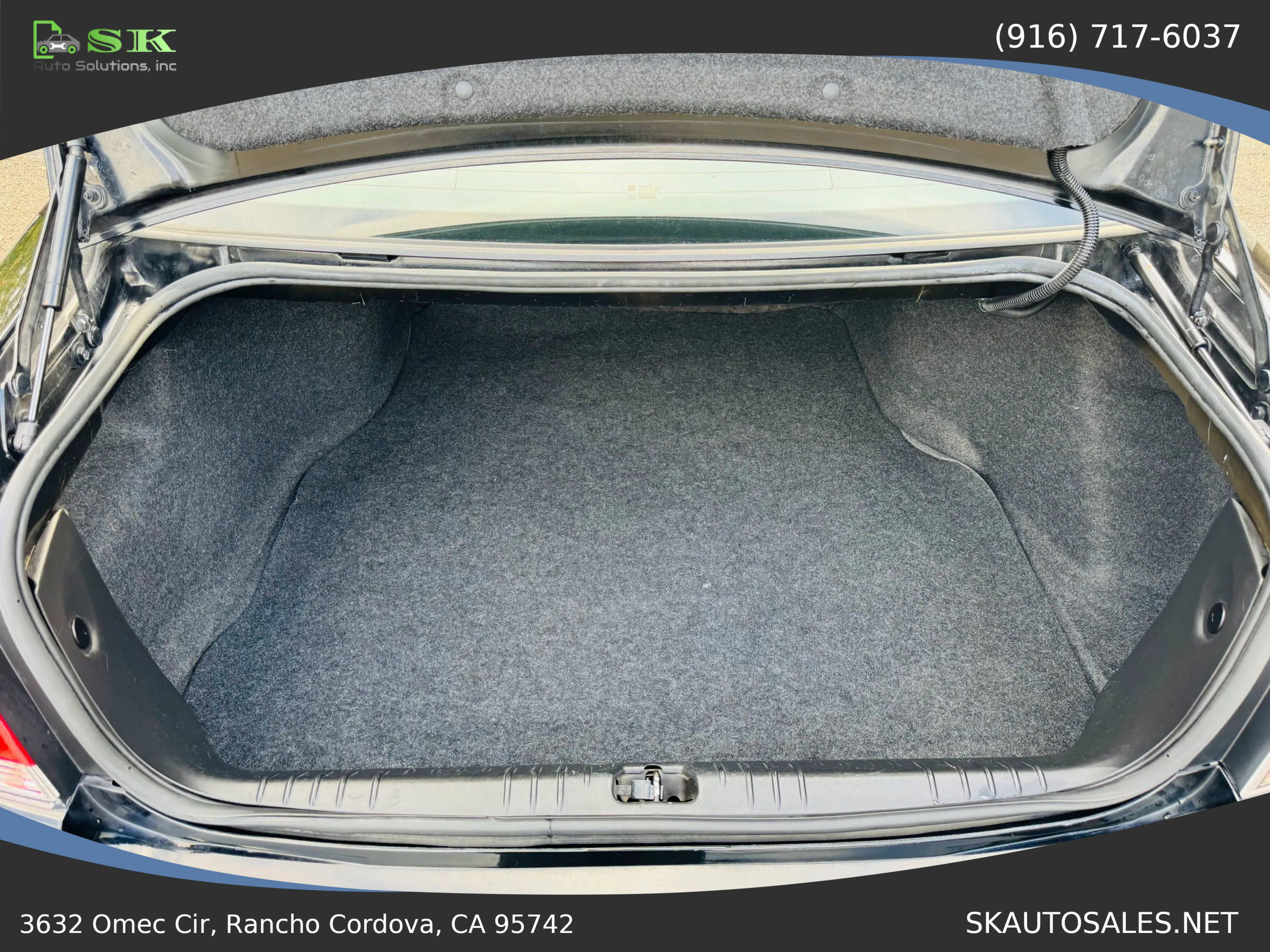 Used 2011 Chevrolet Impala LS Sedan 4D image 22