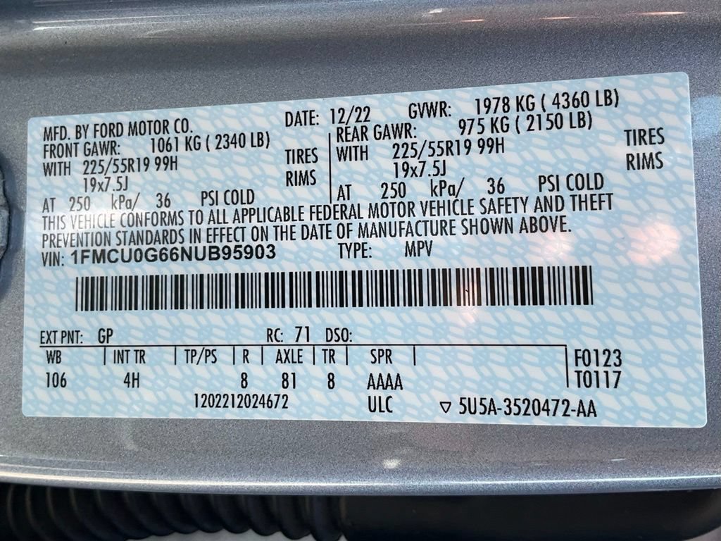 Used 2022 Ford Escape SE w/ SE Sport Appearance Package FWD image 47