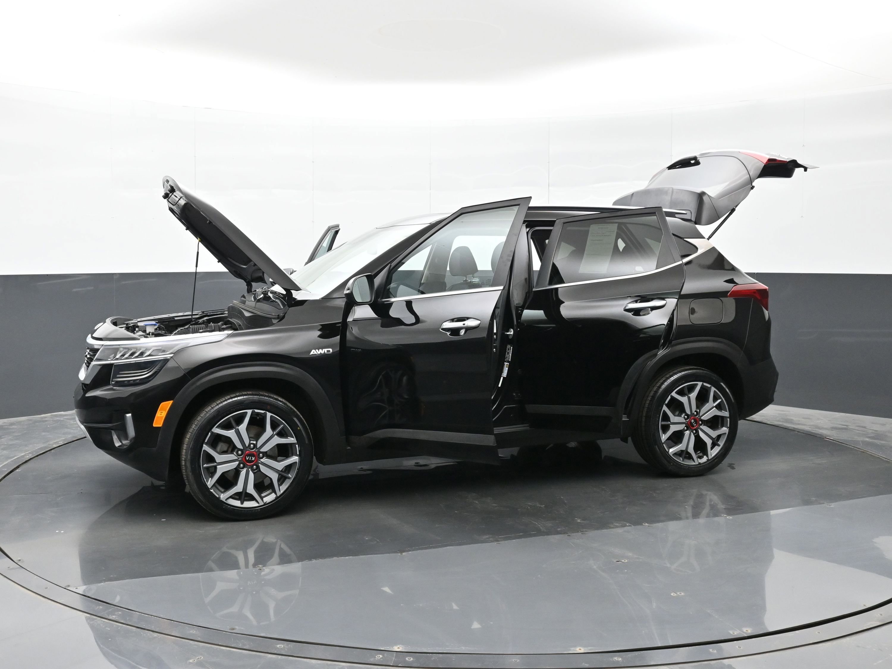 Used 2021 Kia Seltos SX w/ SX Sunroof Package image 48