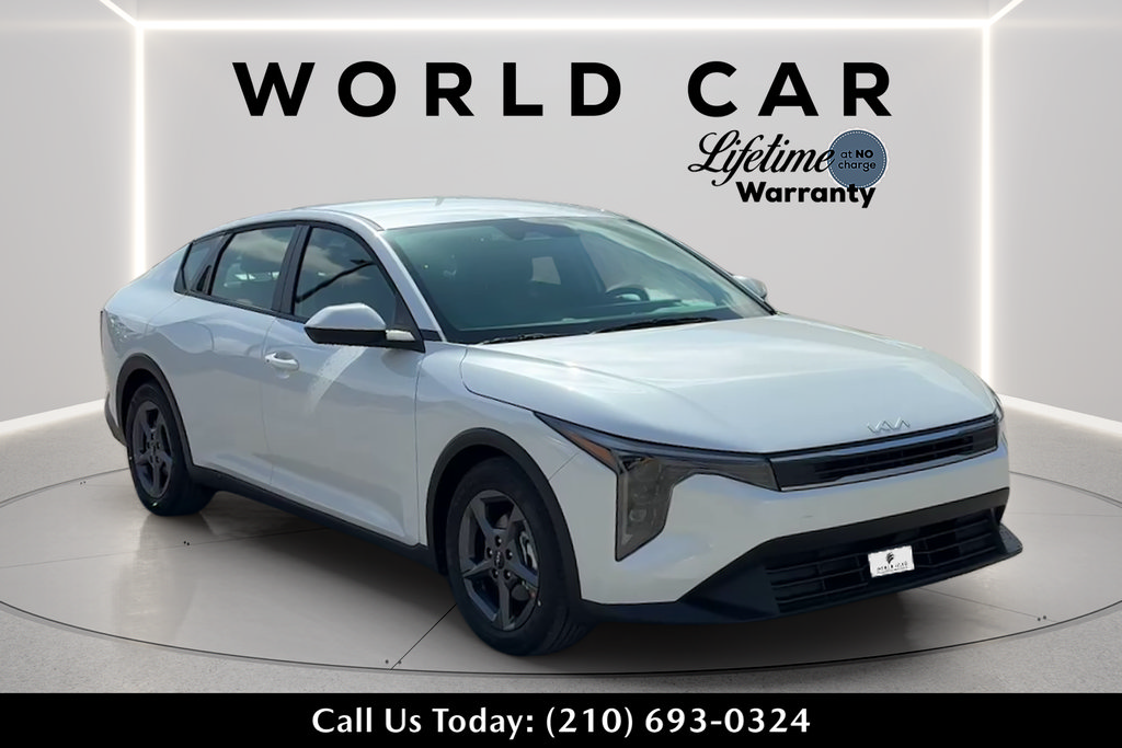 New 2026 Kia K4 FWD image 1