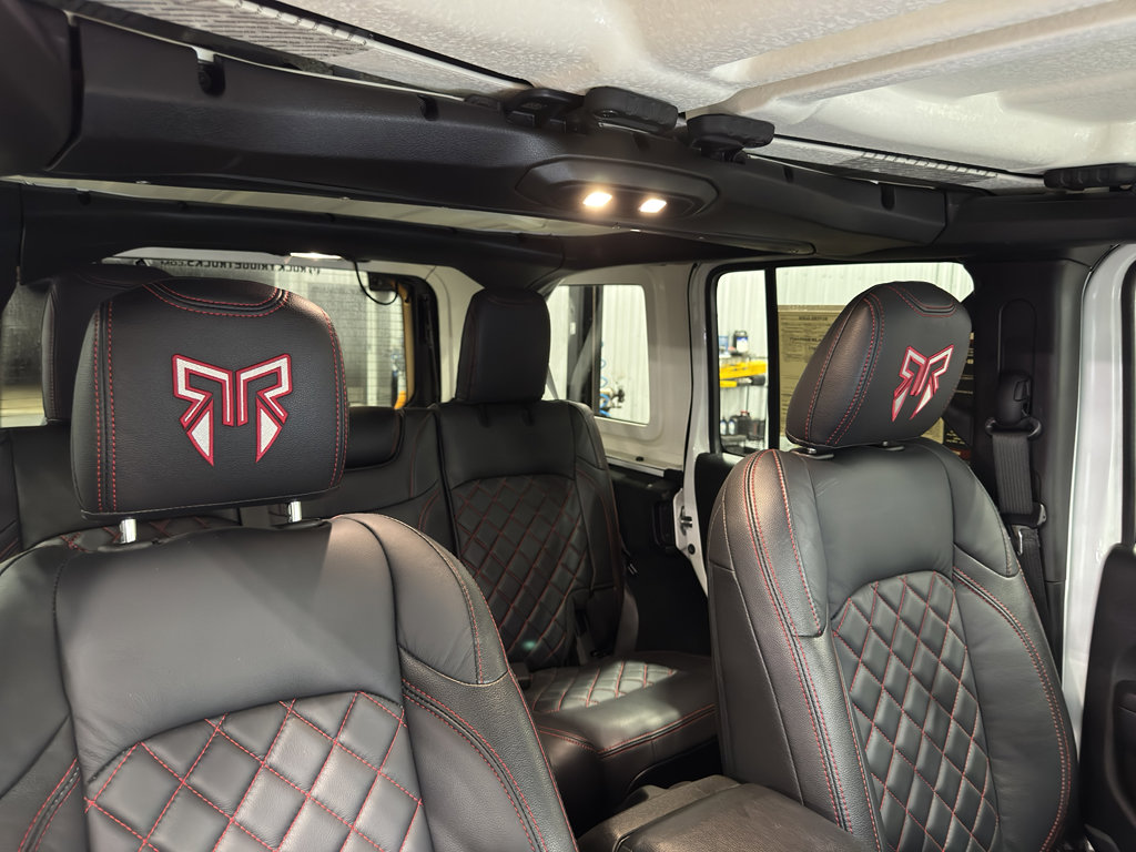 Used 2024 Jeep Wrangler Willys image 22