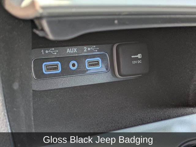 Used 2021 Jeep Grand Cherokee Laredo X RWD image 33