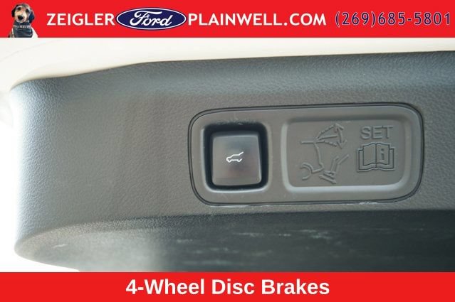 Used 2021 Ford Expedition Max Limited AWD/4WD image 11
