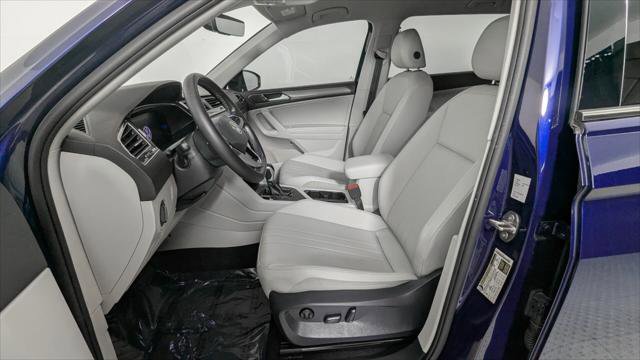 Used 2023 Volkswagen Tiguan SE image 11
