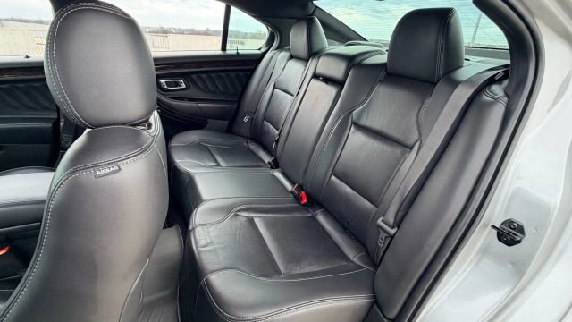 Used 2019 Ford Taurus Limited image 23