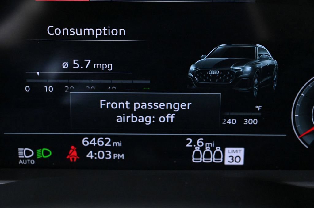 Used 2025 Audi Q8 Premium w/ Convenience Package AWD/4WD image 12
