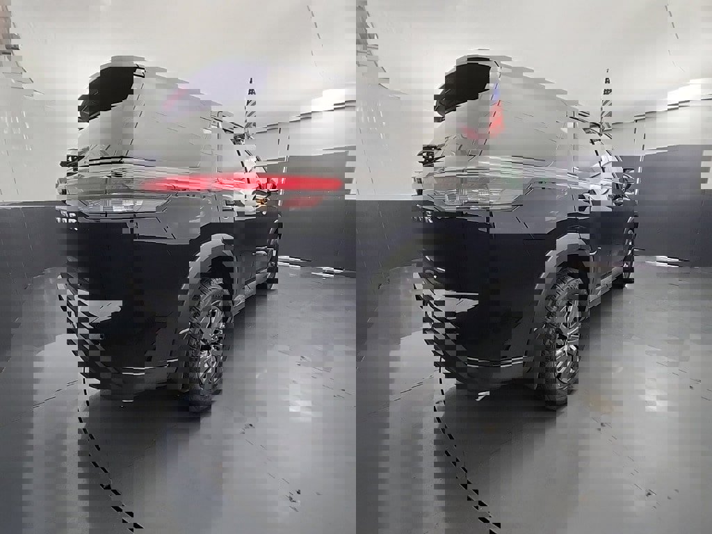 New 2025 Nissan Pathfinder S image 10