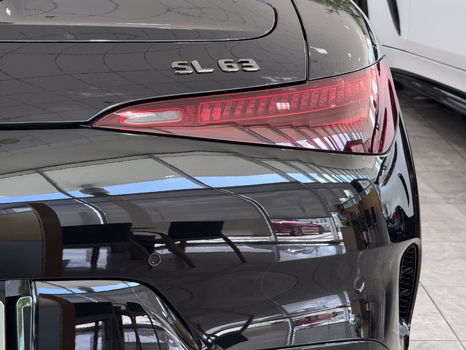 New 2027 Mercedes-Benz SL 63 AMG 4MATIC image 13