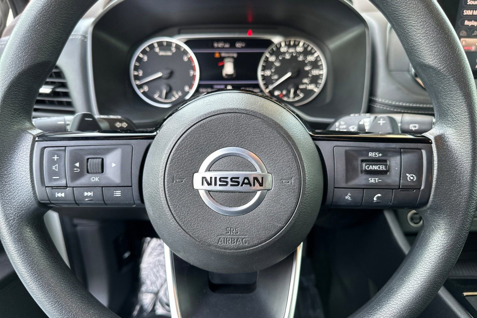 Used 2021 Nissan Rogue S image 23