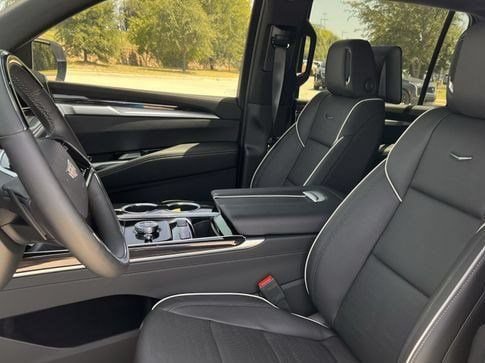 New 2025 Cadillac Escalade ESV Premium Luxury AWD/4WD image 22
