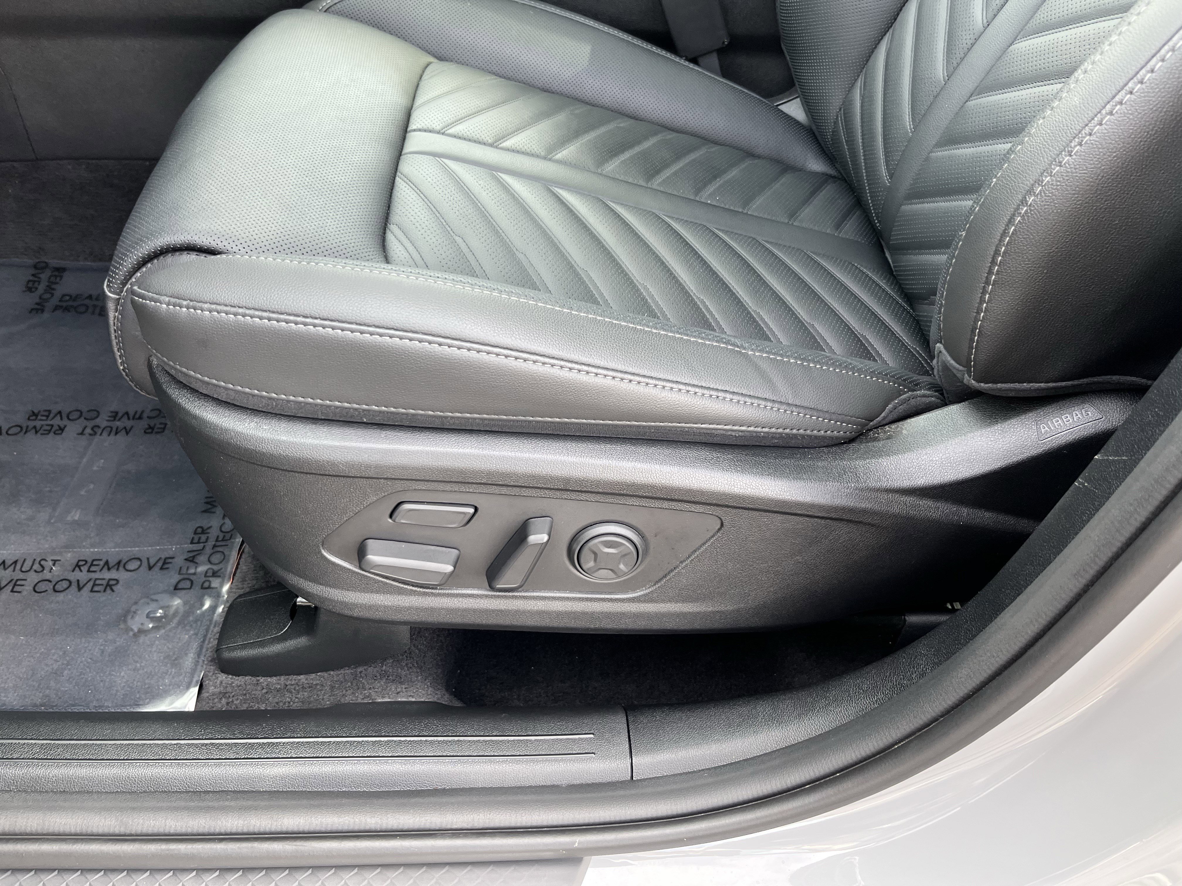 Used 2025 Kia Sorento SX Prestige image 17